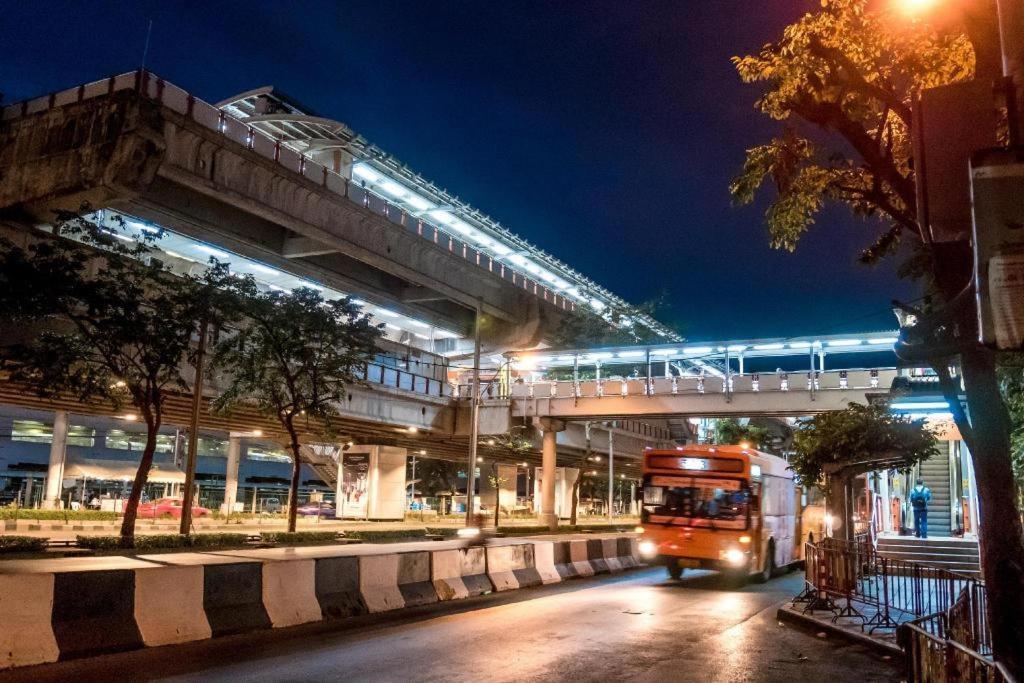 Hip Hotel Bangkok Exterior photo